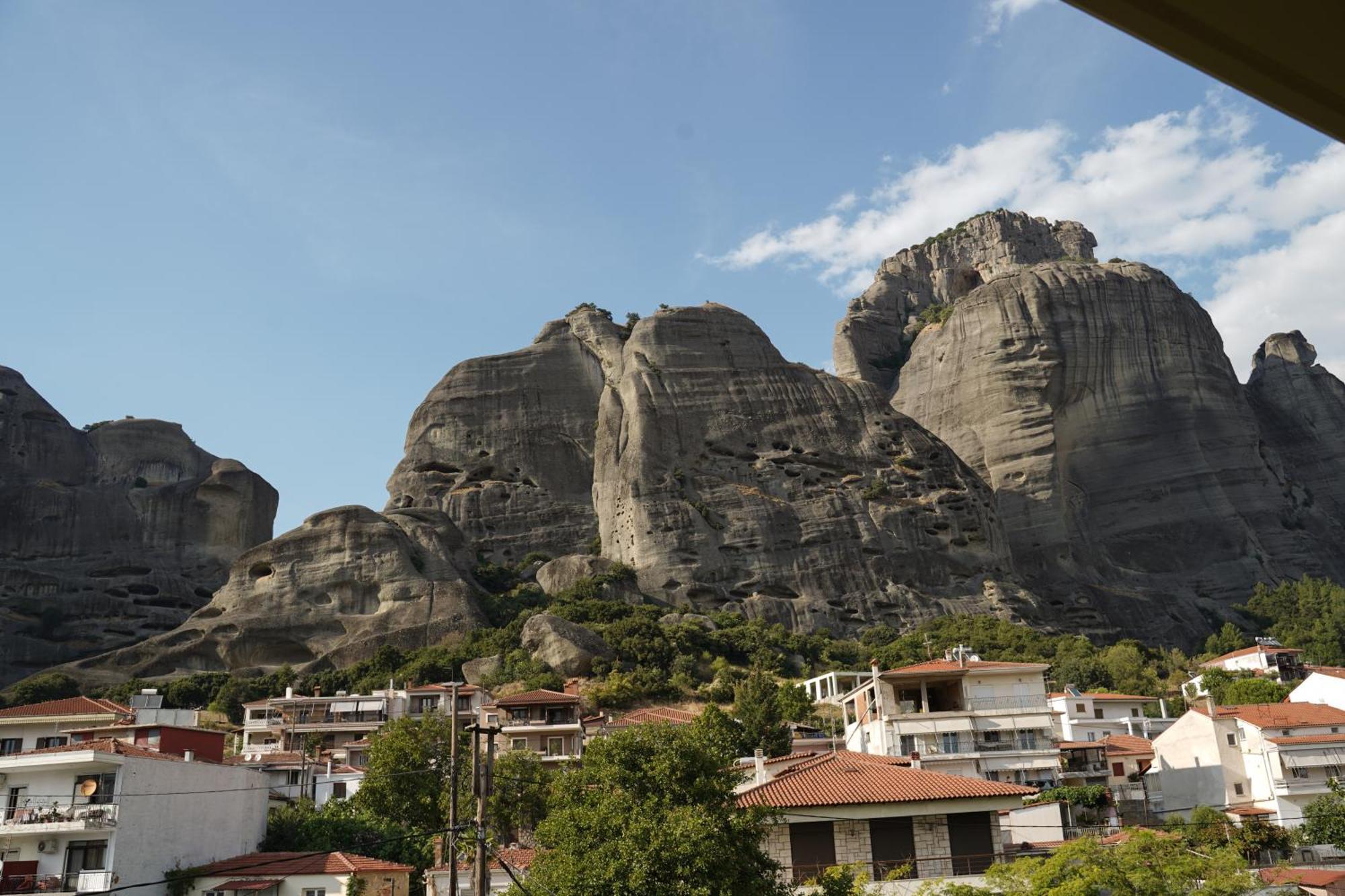 Grand View Suites Meteora กาลัมปากา ภายนอก รูปภาพ