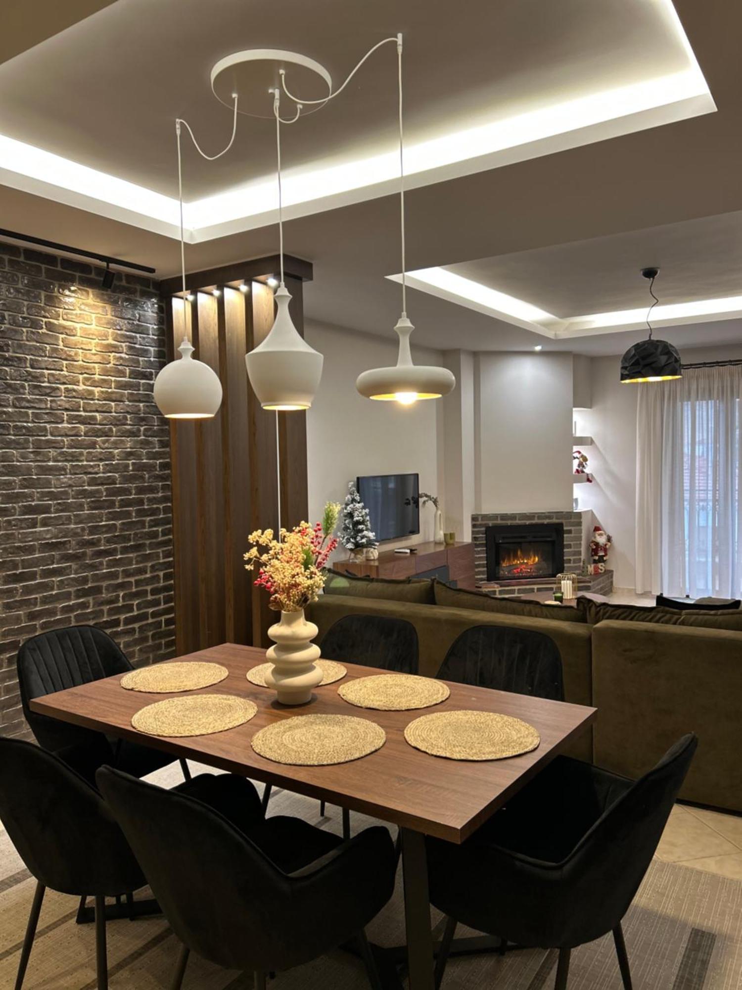 Grand View Suites Meteora กาลัมปากา ภายนอก รูปภาพ